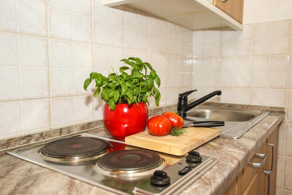 Apartments Nino Apartmán *
